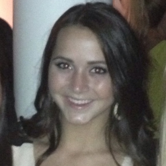 Meet your Posher, Brooke - Picture 1 of 1